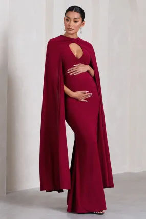 Standing Ovation | Robe longue rouge cerise de maternité à décolleté plongeant et manches cape