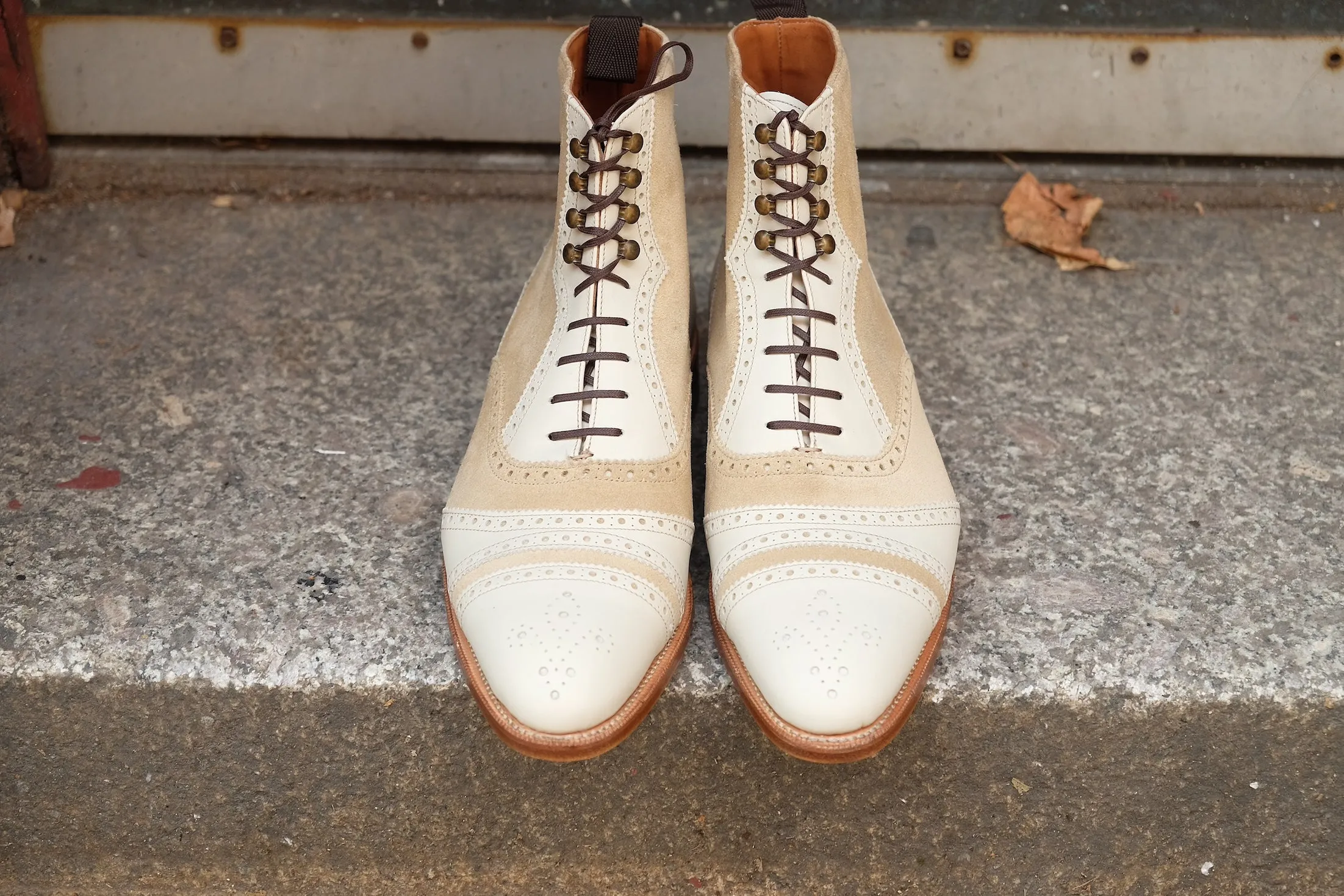 Whitman - MTO - Crust Calf / Light Cream Suede - NGT last - Single Leather Sole - Fleur De Lys Medallion